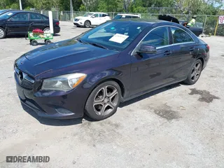 2014 Mercedes-Benz CLA-Class CLA 250 with VIN WDDSJ4EB4EN065876, listed as a IAAI auction lot 42029714 with 172,898 mi miles. Bid and sale history available at carsss.com. Image 17.