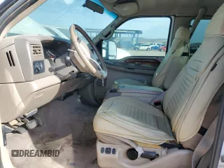 2000 Ford F-250 XL with VIN 1FTNX21S8YEB22794, listed as a Copart auction lot 85053244 with 378,577 mi miles and Clean title. Bid and sale history available at DreamBid. Image 7.
