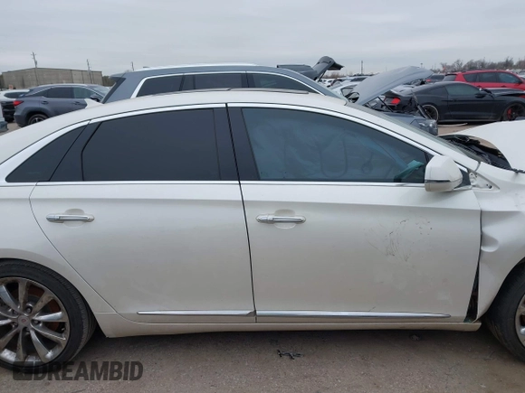2014 Cadillac XTS Luxury with VIN 2G61M5S35E9303899, listed as a IAAI auction lot 41630891 with 1 mi miles. Bid and sale history available at carsss.com. Image 14.