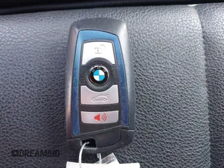 2018 BMW 3 Series с VIN WBA8F1C54JAE92929, выставлен на аукционе IAAI как лот 42236074 с пробегом 87 285 миль миль и . История ставок и продаж доступна на DreamBid. Изображение 11.
