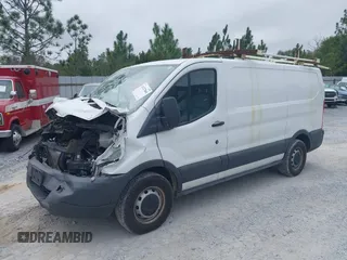 2016 Ford Transit Cargo z VIN 1FTYE1YMXGKB48964, wystawiony jako IAAI lot #41227860 z przebiegiem Nie podano mil oraz . Historia ofert i sprzedaży dostępna na DreamBid. Obrazek 18.
