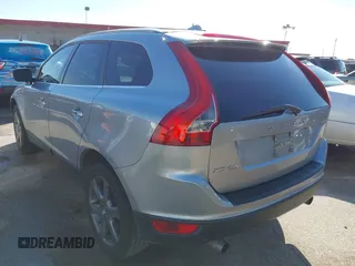 2013 Volvo XC60 3.2L с VIN YV4952DL1D2370356, выставлен на аукционе IAAI как лот 41332064 с пробегом 253 457 миль миль и . История ставок и продаж доступна на DreamBid. Изображение 3.