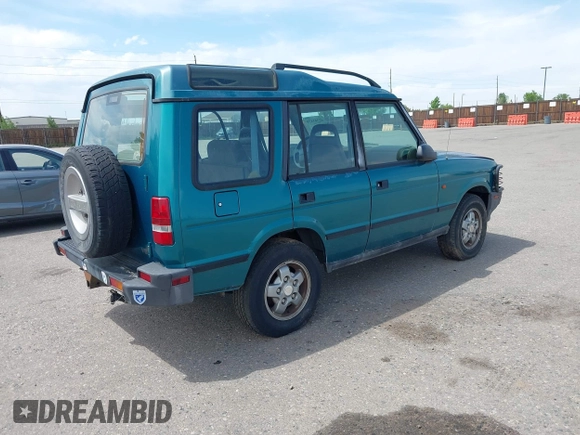 1994 Land Rover Discovery SD z VIN SALJY1247RA097510, wystawiony jako IAAI lot #42343474 z przebiegiem 137 141 mil mil oraz . Historia ofert i sprzedaży dostępna na DreamBid. Obrazek 4.