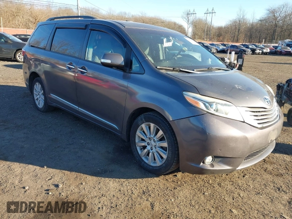 2015 Toyota Sienna Ltd with VIN 5TDDK3DC5FS096649, listed as a IAAI auction lot 41292478 with 234,298 mi miles. Bid and sale history available at carsss.com. Image 1.