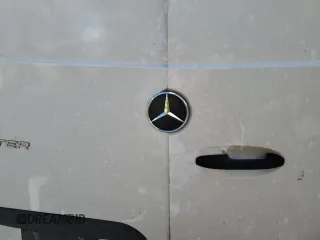 2019 Mercedes-Benz Sprinter Cargo Cargo with VIN W1W4EDHY4KP198942, listed as a Copart auction lot 60164484 with Not Provided miles and Salvage Title. Bid and sale history available at DreamBid. Image 10.