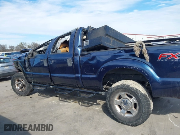 2015 Ford F-250 Lariat z VIN 1FT7W2BT6FEB29937, wystawiony jako IAAI lot #41349166 z przebiegiem 125 518 mil mil oraz . Historia ofert i sprzedaży dostępna na DreamBid. Obrazek 14.