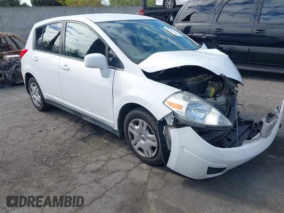 2011 Nissan Versa 1.8 S with VIN 3N1BC1CP6BL479113, listed as a IAAI auction lot 42058427 with 133,841 mi miles. Bid and sale history available at carsss.com. Image 1.