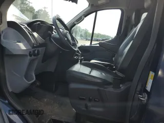 2018 Ford Transit Passenger XL z VIN 1FBZX2YG2JKB39878, wystawiony jako Copart lot #54557905 z przebiegiem 132 974 mil mil oraz Szkody całkowita. Historia ofert i sprzedaży dostępna na DreamBid. Obrazek 7.