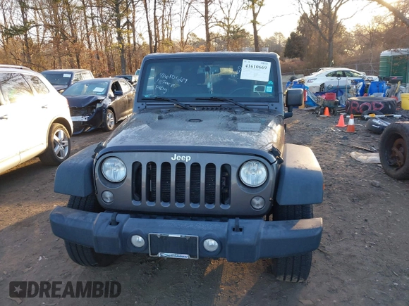 2018 Jeep Wrangler JK Unlimited Sport with VIN 1C4BJWDG2JL810424, listed as a IAAI auction lot 41610669 with 73,830 mi miles. Bid and sale history available at carsss.com. Image 12.