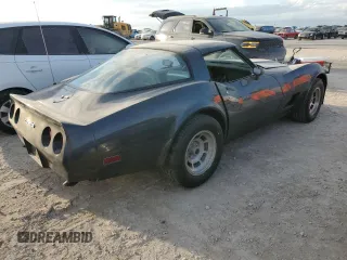 1981 Chevrolet Corvette with VIN 1G1AY8763B5103059, listed as a Copart auction lot 75293044 with 91,784 mi miles and Salvage Title. Bid and sale history available at carsss.com. Image 3.