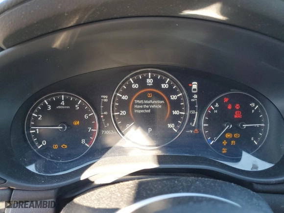 2019 Mazda Mazda3 Hatchback with VIN JM1BPBJM8K1125293, listed as a Copart auction lot 82705384 with 73,062 mi miles and Salvage Title. Bid and sale history available at carsss.com. Image 9.