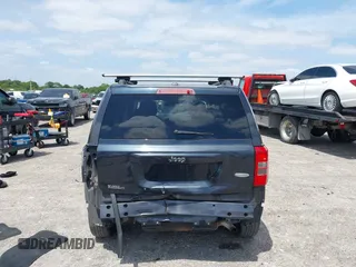 2014 Jeep Patriot Latitude with VIN 1C4NJPFA4ED604145, listed as a IAAI auction lot 42091619 with 81,119 mi miles and . Bid and sale history available at carsss.com. Image 17.