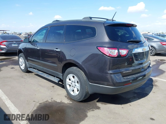 2017 Chevrolet Traverse LS with VIN 1GNKRFKD8HJ316342, listed as a IAAI auction lot 42194704 with 58,172 mi miles and . Bid and sale history available at DreamBid. Image 3.