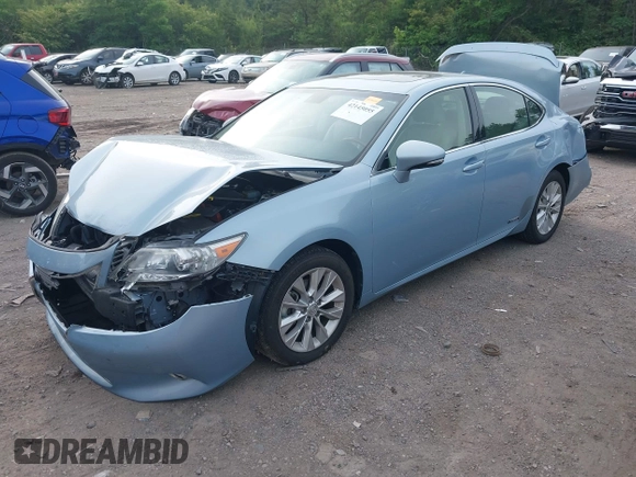 2013 Lexus ES 300h with VIN JTHBW1GG1D2008391, listed as a IAAI auction lot 42145055 with 127,722 mi miles and . Bid and sale history available at DreamBid. Image 17.