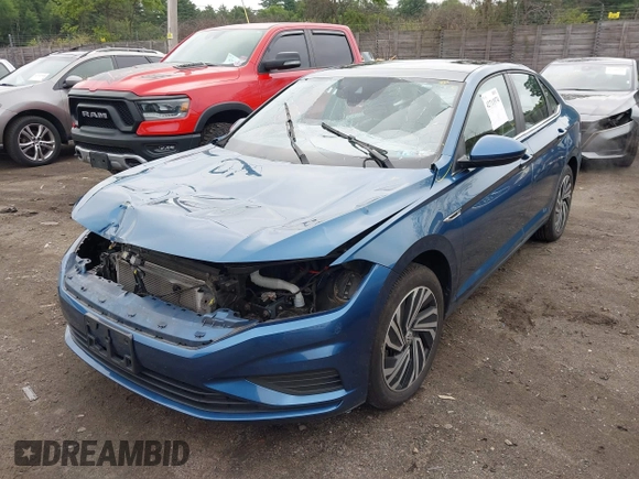 2021 Volkswagen Jetta SEL with VIN 3VWE57BUXMM102387, listed as a IAAI auction lot 42711974 with 44,793 mi miles and . Bid and sale history available at DreamBid. Image 2.