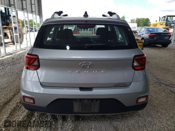 2020 Hyundai Venue SEL z VIN KMHRC8A39LU022223, wystawiony jako Copart lot #58897115 z przebiegiem 74 919 mil mil oraz Szkoda całkowita • Salvage title. Historia ofert i sprzedaży dostępna na DreamBid. Obrazek 6.