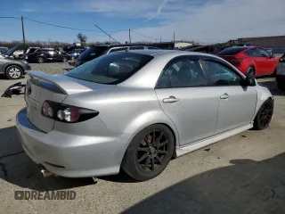 2004 Mazda Mazda6 s with VIN 1YVHP80DX45N98570, listed as a Copart auction lot 45846565 with 117,398 mi miles and Salvage Title. Bid and sale history available at carsss.com. Image 3.