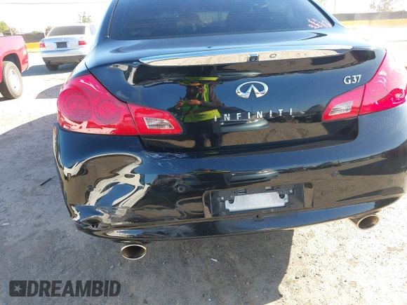 2013 Infiniti G37 Journey with VIN JN1CV6APXDM725099, listed as a IAAI auction lot 42310919 with 82,827 mi miles and . Bid and sale history available at DreamBid. Image 6.