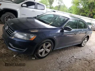 2012 Volkswagen Passat SE w/Sunroof with VIN 1VWBH7A38CC038496, listed as a Copart auction lot 52283855 with 180,425 mi miles and Clean Title. Bid and sale history available at carsss.com. Image 1.