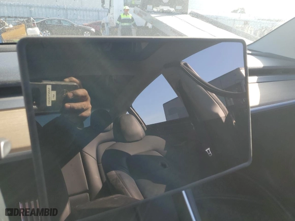 2019 Tesla Model 3 Mid Range with VIN 5YJ3E1EA9KF338197, listed as a Copart auction lot 45570415 with 0 mi miles and Salvage Title. Bid and sale history available at carsss.com. Image 9.
