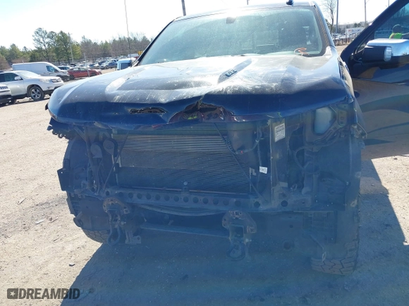 2019 Chevrolet Silverado 1500 LTZ with VIN 1GCUYGEL9KZ151472, listed as a IAAI auction lot 41651797 with 158,868 mi miles. Bid and sale history available at carsss.com. Image 6.