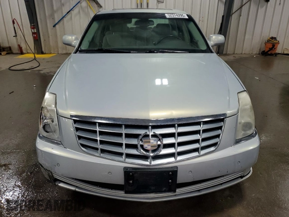 2007 Cadillac DTS Luxury I with VIN 1G6KD57Y47U141388, listed as a Copart auction lot 52374295 with 198,951 mi miles and Salvage Title. Bid and sale history available at DreamBid. Image 5.