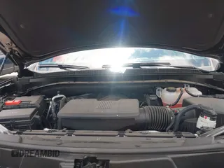 2025 Chevrolet Suburban Z71 z VIN 1GNS6DRD3SR228259, wystawiony jako IAAI lot #42381761 z przebiegiem 3 891 mil mil oraz . Historia ofert i sprzedaży dostępna na DreamBid. Obrazek 10.
