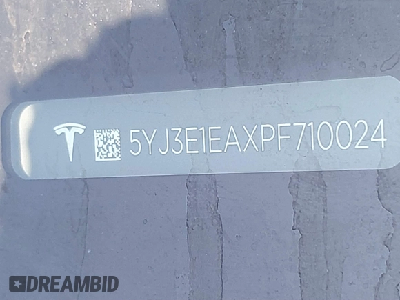 2023 Tesla Model 3 z VIN 5YJ3E1EAXPF710024, wystawiony jako IAAI lot #41228608 z przebiegiem 10 481 mil mil oraz . Historia ofert i sprzedaży dostępna na DreamBid. Obrazek 9.