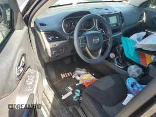 2018 Jeep Cherokee Latitude Tech Connect с VIN 1C4PJLCB2JD537487, выставлен на аукционе Copart как лот 55018645 с пробегом 191 996 миль миль и Чистый • Clean title. История ставок и продаж доступна на DreamBid. Изображение 8.