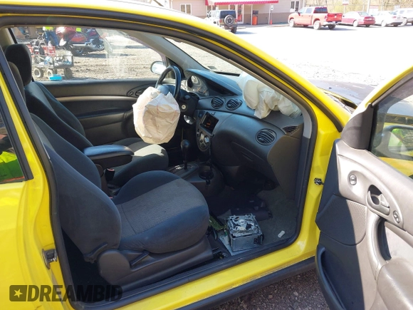 2001 Ford Focus ZX3 с VIN 3FAFP31371R244235, выставлен на аукционе IAAI как лот 42001718 с пробегом 147 016 миль миль и . История ставок и продаж доступна на DreamBid. Изображение 5.