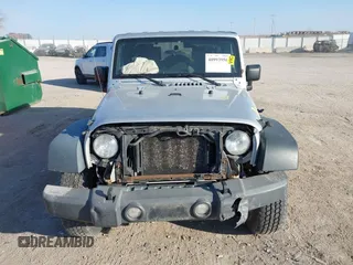 2010 Jeep Wrangler Unlimited Rubicon with VIN 1J4BA6H12AL109611, listed as a IAAI auction lot 40993956 with 151,239 mi miles and . Bid and sale history available at DreamBid. Image 13.