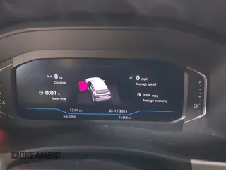2021 Volkswagen Atlas SEL z VIN 1V2BE2CA6MC203777, wystawiony jako IAAI lot #42507511 z przebiegiem 76 358 mil mil oraz . Historia ofert i sprzedaży dostępna na DreamBid. Obrazek 7.