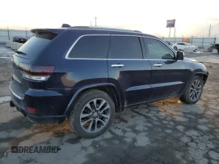2017 Jeep Grand Cherokee Overland with VIN 1C4RJFCT0HC952052, listed as a Copart auction lot 85064124 with 184,206 mi miles and Salvage Title. Bid and sale history available at carsss.com. Image 3.