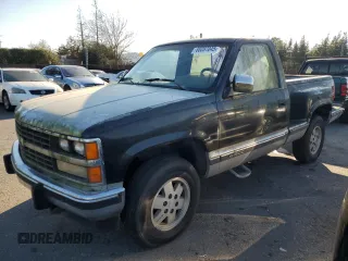 1988 Chevrolet Silverado 1500 with VIN 1GCDK14K3JZ323646, listed as a Copart auction lot 88287045 with 185,276 mi miles and Clean Title. Bid and sale history available at DreamBid. Image 1.