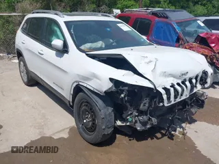 2015 Jeep Cherokee Limited with VIN 1C4PJLDS8FW566065, listed as a IAAI auction lot 42032563 with 181,937 mi miles and . Bid and sale history available at DreamBid. Image 1.