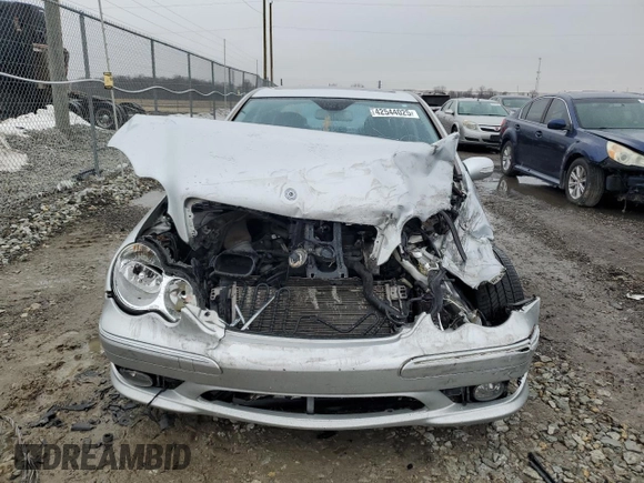2007 Mercedes-Benz C 230 Sport z VIN WDBRF52H27E023149, wystawiony jako Copart lot #42544025 z przebiegiem 143 576 mil mil oraz Nie do naprawy • Non repairable. Historia ofert i sprzedaży dostępna na DreamBid. Obrazek 5.