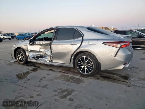 2024 Toyota Camry SE with VIN 4T1G11AK4RU893633, listed as a Copart auction lot 48222595 with 8,132 mi miles and Salvage Title. Bid and sale history available at carsss.com. Image 2.