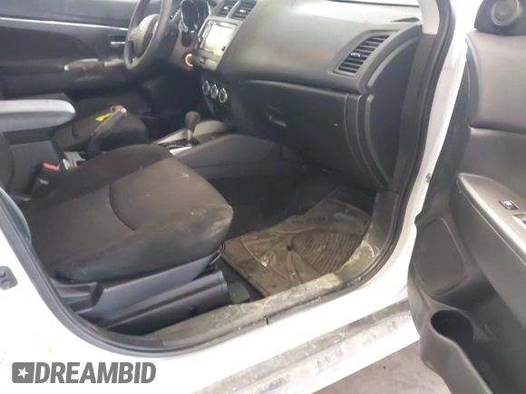 2018 Mitsubishi Outlander Sport ES 2.0 with VIN JA4AR3AU5JZ017915, listed as a IAAI auction lot 41515451 with 120,082 mi miles. Bid and sale history available at carsss.com. Image 5.