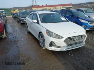 2018 Hyundai Sonata SEL with VIN 5NPE34AF8JH660895, listed as a IAAI auction lot 41426430 with 93,611 mi miles and . Bid and sale history available at DreamBid. Image 1.