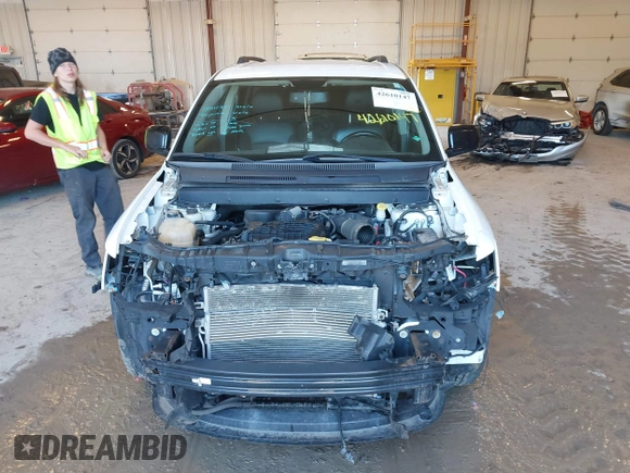 2016 Dodge Journey R/T z VIN 3C4PDCEGXGT220043, wystawiony jako IAAI lot #42610147 z przebiegiem 90 735 mil mil oraz . Historia ofert i sprzedaży dostępna na DreamBid. Obrazek 6.