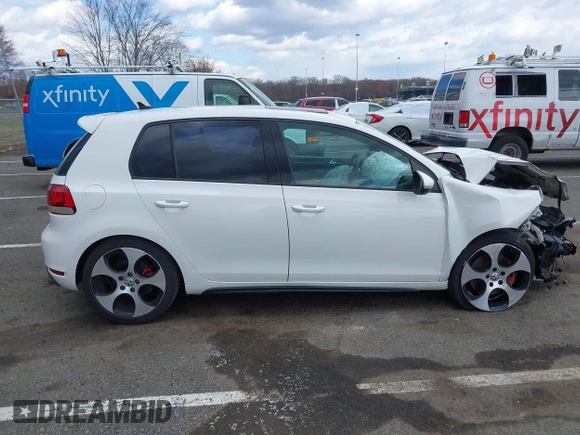 2012 Volkswagen GTI w/Sunroof & Navi PZEV с VIN WVWGD7AJ3CW229731, выставлен на аукционе IAAI как лот 41875537 с пробегом 134 174 миль миль и . История ставок и продаж доступна на DreamBid. Изображение 13.