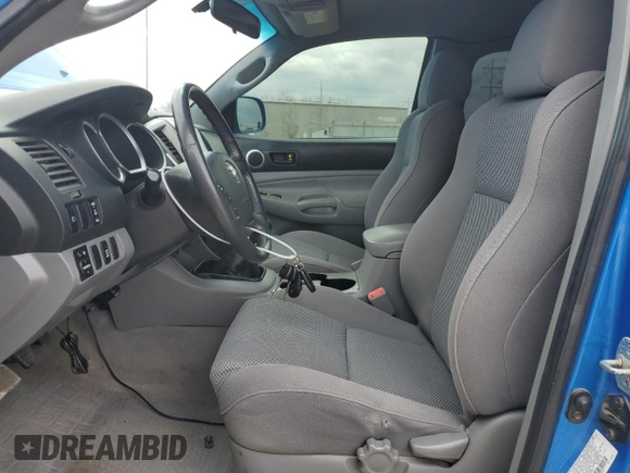 2005 Toyota Tacoma with VIN 5TEUU42N65Z073063, listed as a Copart auction lot 54052075 with 207,440 mi miles and Clean Title. Bid and sale history available at DreamBid. Image 7.