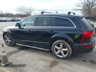 2012 Audi Q7 3.0T S line Prestige with VIN WA1DGBFEXCD007833, listed as a IAAI auction lot 41095179 with 149,538 mi miles. Bid and sale history available at carsss.com. Image 14.