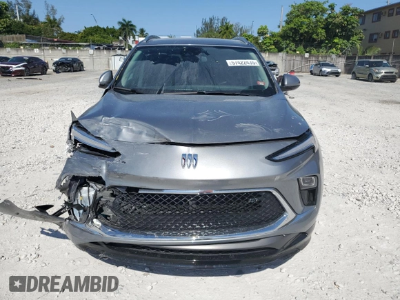2024 Buick Encore GX Sport Touring с VIN KL4AMDSL9RB013901, выставлен на аукционе Copart как лот 57422435 с пробегом 23 783 миль миль и Списание • Salvage title. История ставок и продаж доступна на DreamBid. Изображение 5.