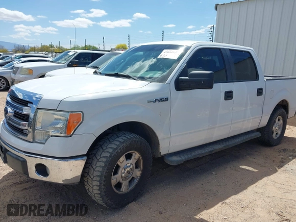 2014 Ford F-150 XL with VIN 1FTEW1CM7EKG57737, listed as a IAAI auction lot 42046953 with 145,796 mi miles. Bid and sale history available at carsss.com. Image 2.