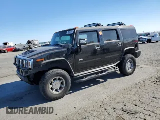 2006 Hummer H2 with VIN 5GRGN23U66H103362, listed as a Copart auction lot 70690724 with 0 mi miles and Salvage Title. Bid and sale history available at carsss.com. Image 1.