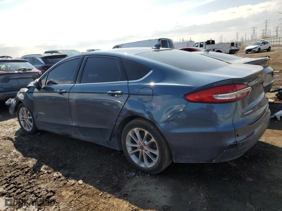 2019 Ford Fusion Hybrid SE with VIN 3FA6P0LU9KR140464, listed as a Copart auction lot 50556545 with 152,729 mi miles and Salvage Title. Bid and sale history available at carsss.com. Image 2.