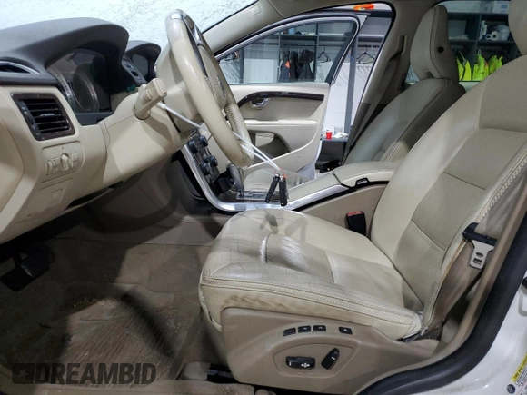 2012 Volvo XC70 T6 with VIN YV4902BZ8C1141876, listed as a Copart auction lot 82761064 with 241,538 mi miles and Clean Title. Bid and sale history available at DreamBid. Image 7.