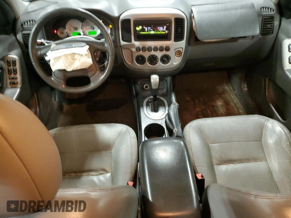 2005 Ford Escape Hybrid with VIN 1FMCU95H55KD77032, listed as a Copart auction lot 41877345 with 241,279 mi miles and Salvage title. Bid and sale history available at DreamBid. Image 8.
