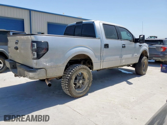 2014 Ford F-150 XL with VIN 1FTFW1ET2EKD73201, listed as a Copart auction lot 52908655 with 245,012 mi miles and Salvage Title. Bid and sale history available at carsss.com. Image 3.